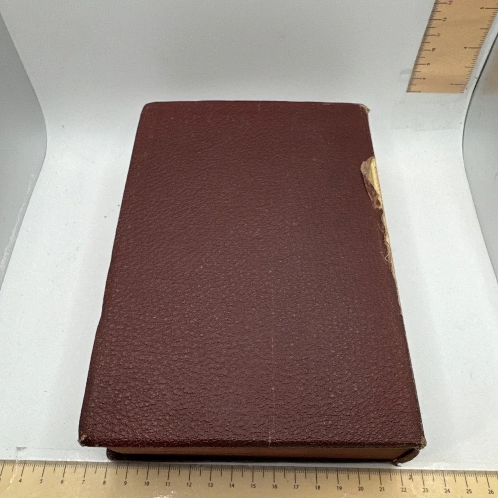 1930 The Complete Works, History, Life &‎ Notes of William Shakespeare Vintage